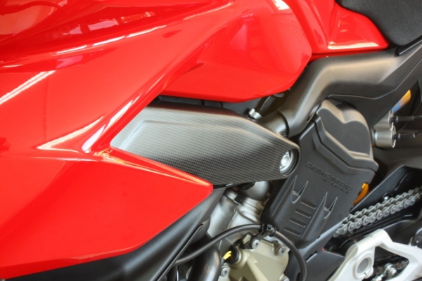 Carbon Frame Cover Set Ducati Streetfighter  V4 / V4S